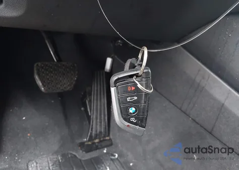 2019 BMW X3 xDrive30I z USA, uszkodzony, nr VIN 5UXTR9C52KLE17069